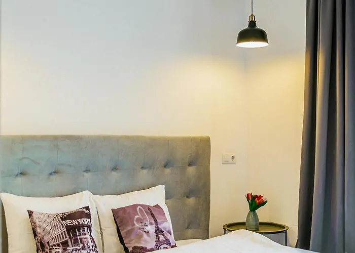 Апартаменты Empty