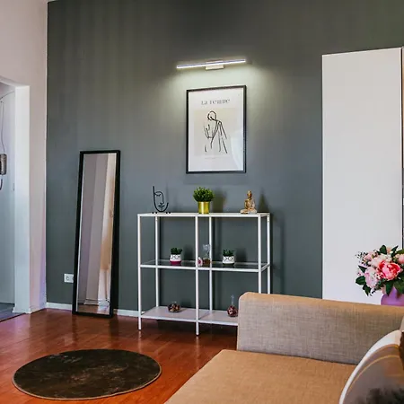 Apartment Hacienda Doamnei - Modern Old Town Studio Bucharest