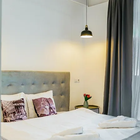 Hacienda Doamnei - Modern Old Town Studio
